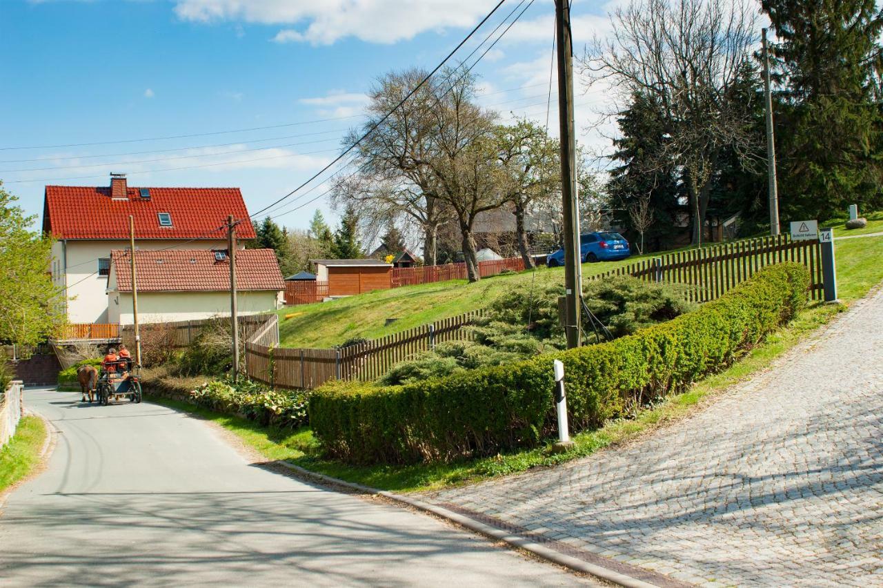 Dreiseitenhof Ferienwohnung Kuenzel Tharandt Bagian luar foto