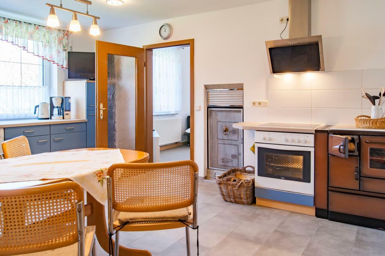 Dreiseitenhof Ferienwohnung Kuenzel Tharandt Bagian luar foto