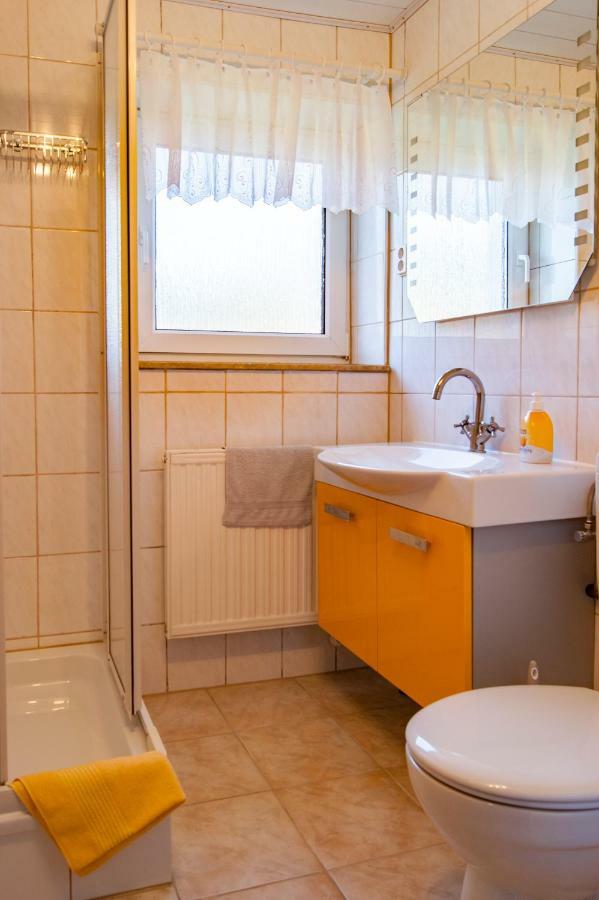 Dreiseitenhof Ferienwohnung Kuenzel Tharandt Bagian luar foto